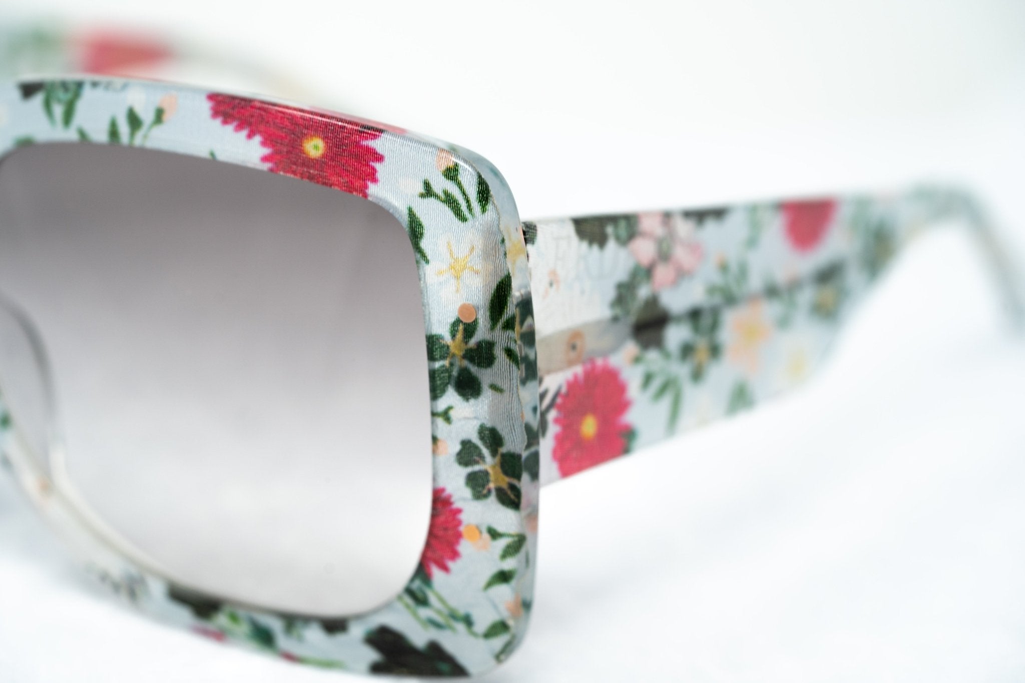 Erdem Women Sunglasses Oversized Floral Blue Rose Gold with Grey Graduated Lenses Category 3 EDM34C5SUN - Watches & Crystals