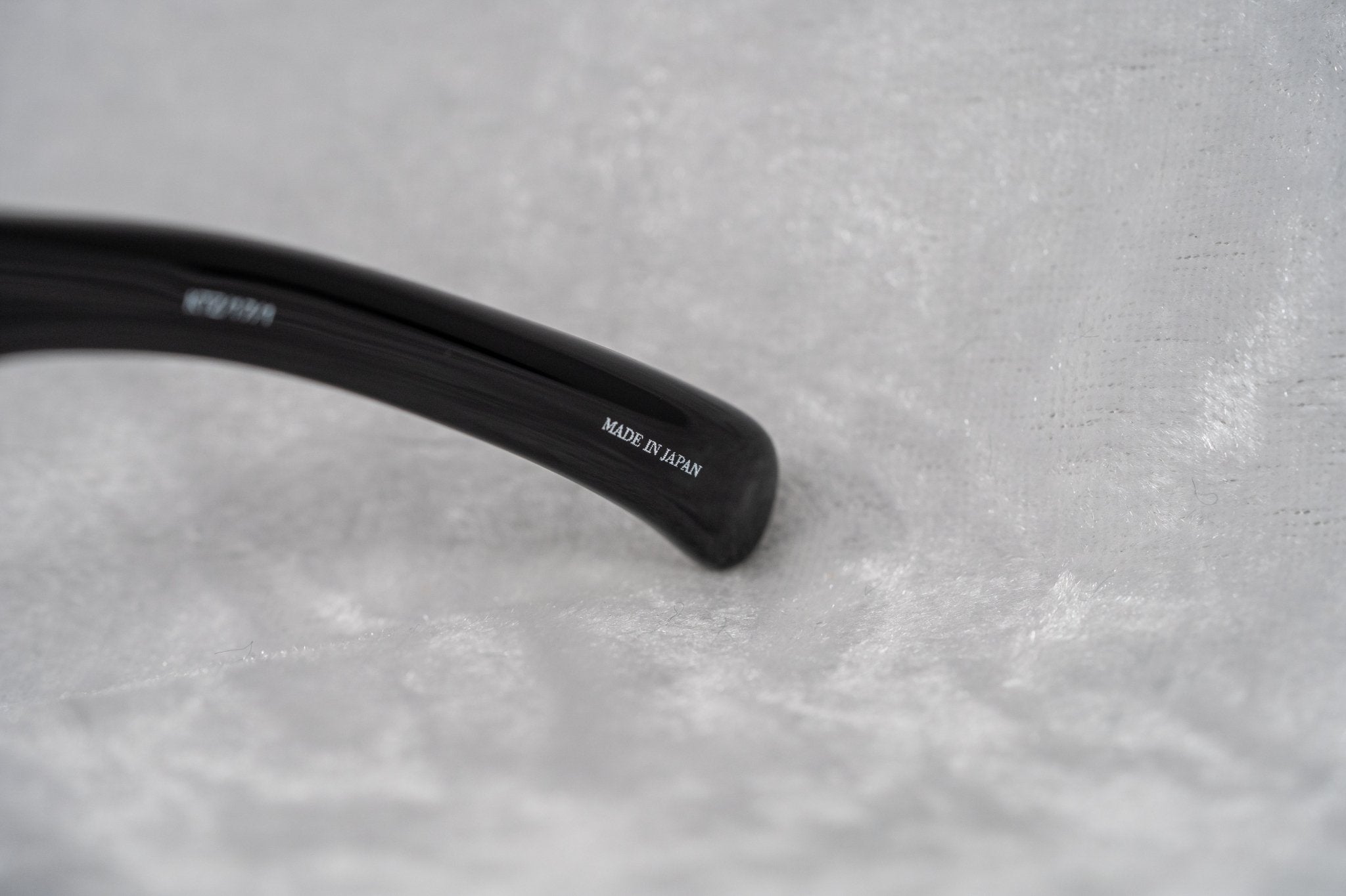 Kokon To Zai Sunglasses Oversized Glossy Black With Grey Category 3 Lenses KTZ17C1SUN - Watches & Crystals