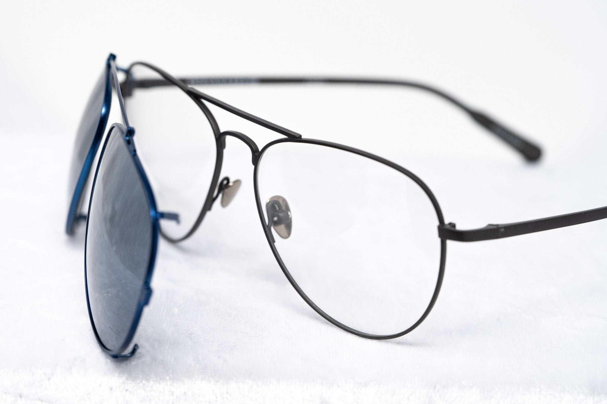 Kris Van Assche Sunglasses Unisex Titanium Matte Grey Blue Clip-On with Blue Mirror Lenses Category 3 - KVA89C4SUN - Watches & Crystals