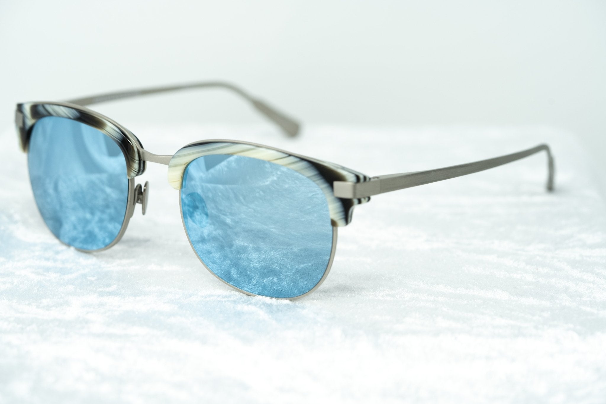 Kris Van Assche Sunglasses with D-Frame Brown Horn Brushed Silver and Blue Mirror Lenses Category 3 - KVA76C4SUN - Watches & Crystals