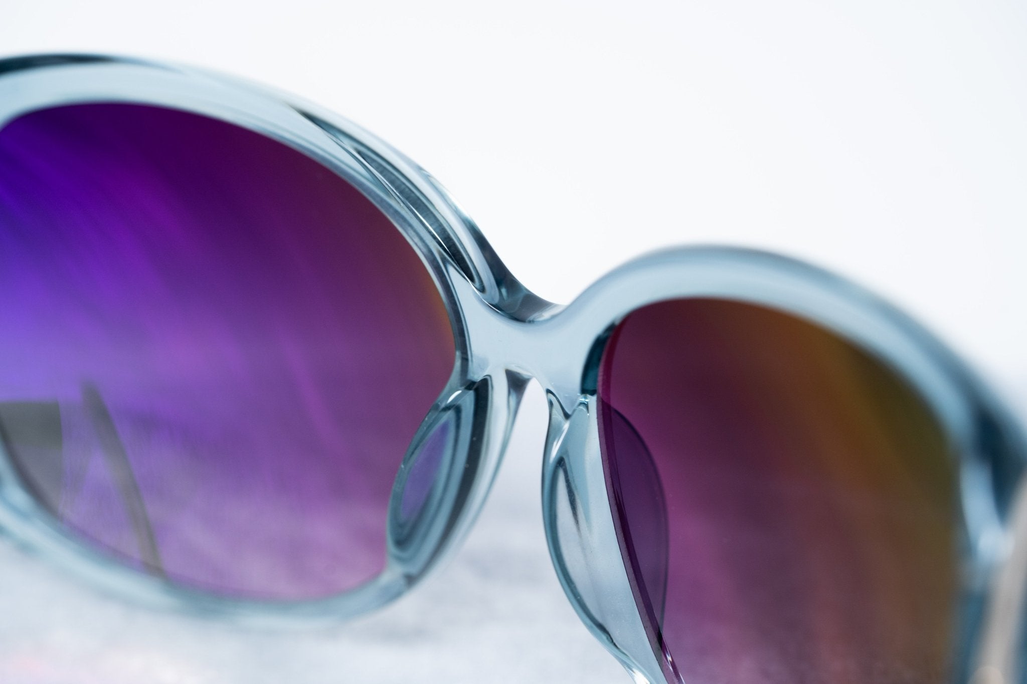 Oscar De La Renta Sunglasses Oversized Frame Blue Light Gold and Dark Grey Lenses Category 3 - ODLR55C5SUN - Watches & Crystals