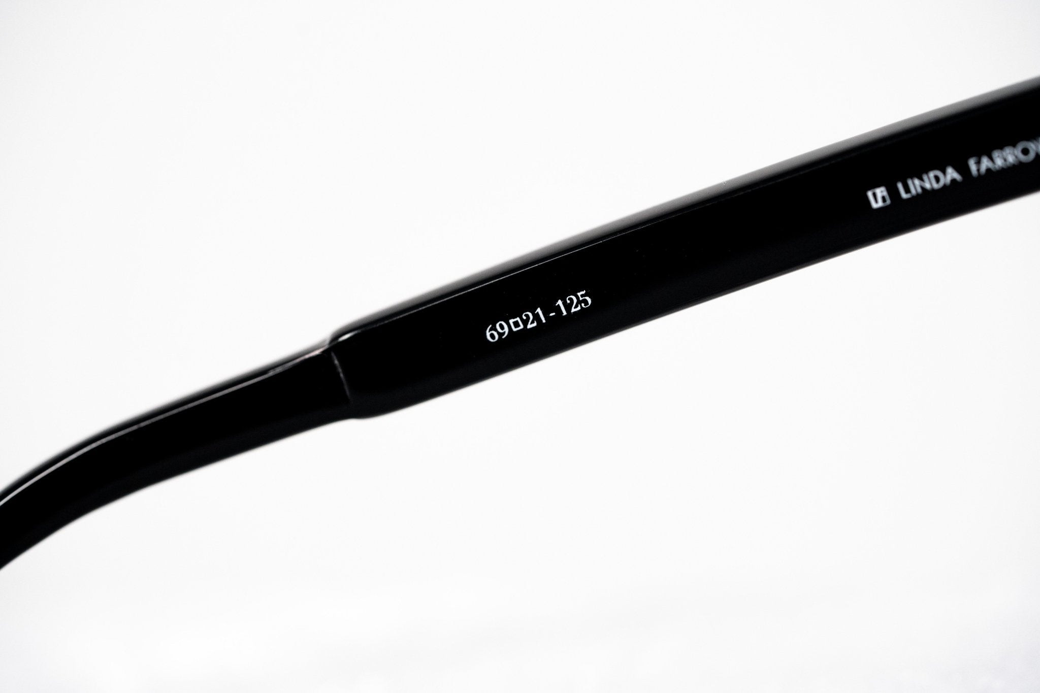 Prabal Gurung Sunglasses Female Special Frame Tortoiseshell Category 3 Black Lenses PG21C6SUN - Watches & Crystals