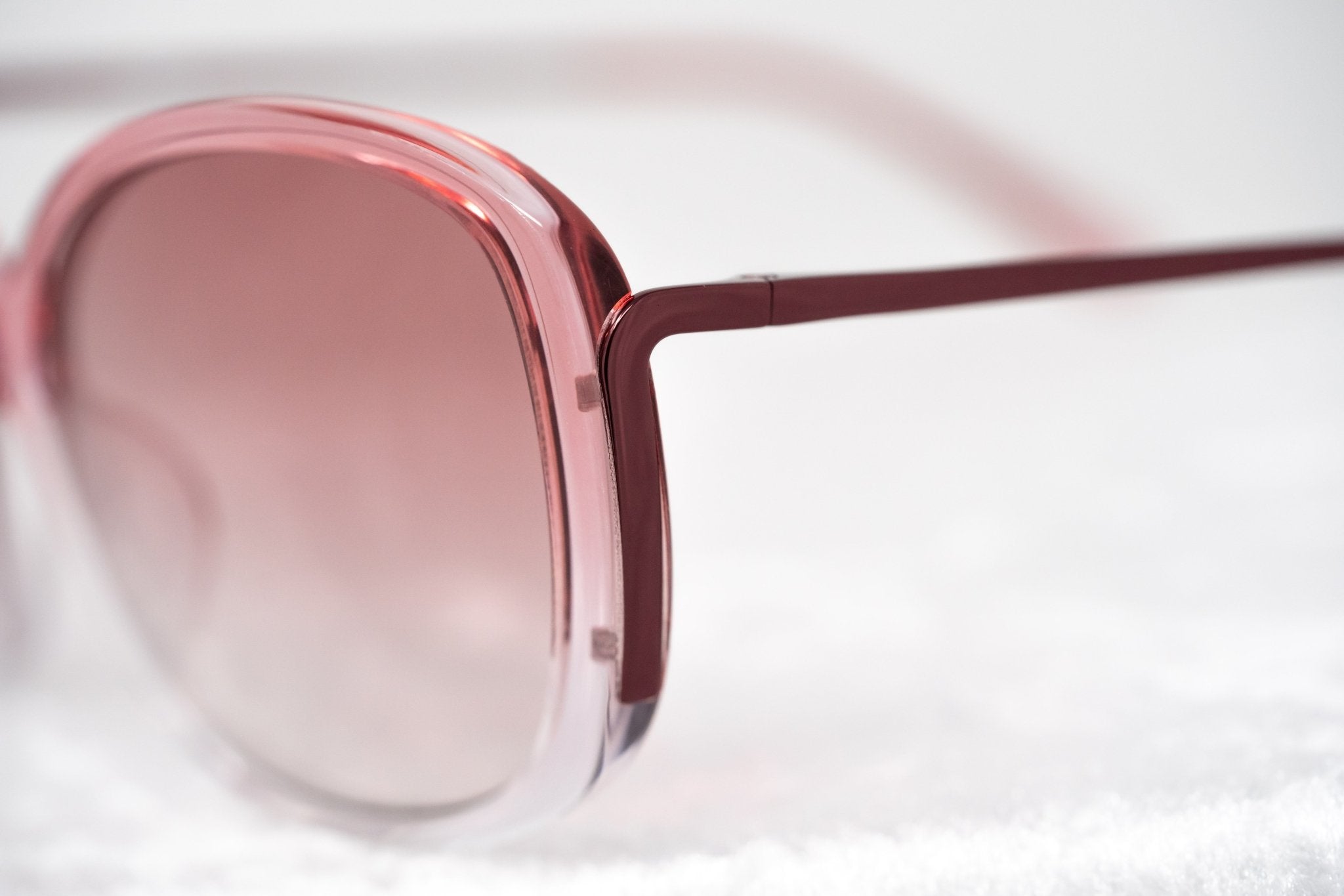 Prabal Gurung Sunglasses Oversized Female Pink to Clear/Metallic Pink Frame Category 1 Pink Gradient Lenses PG23C5SUN - Watches & Crystals