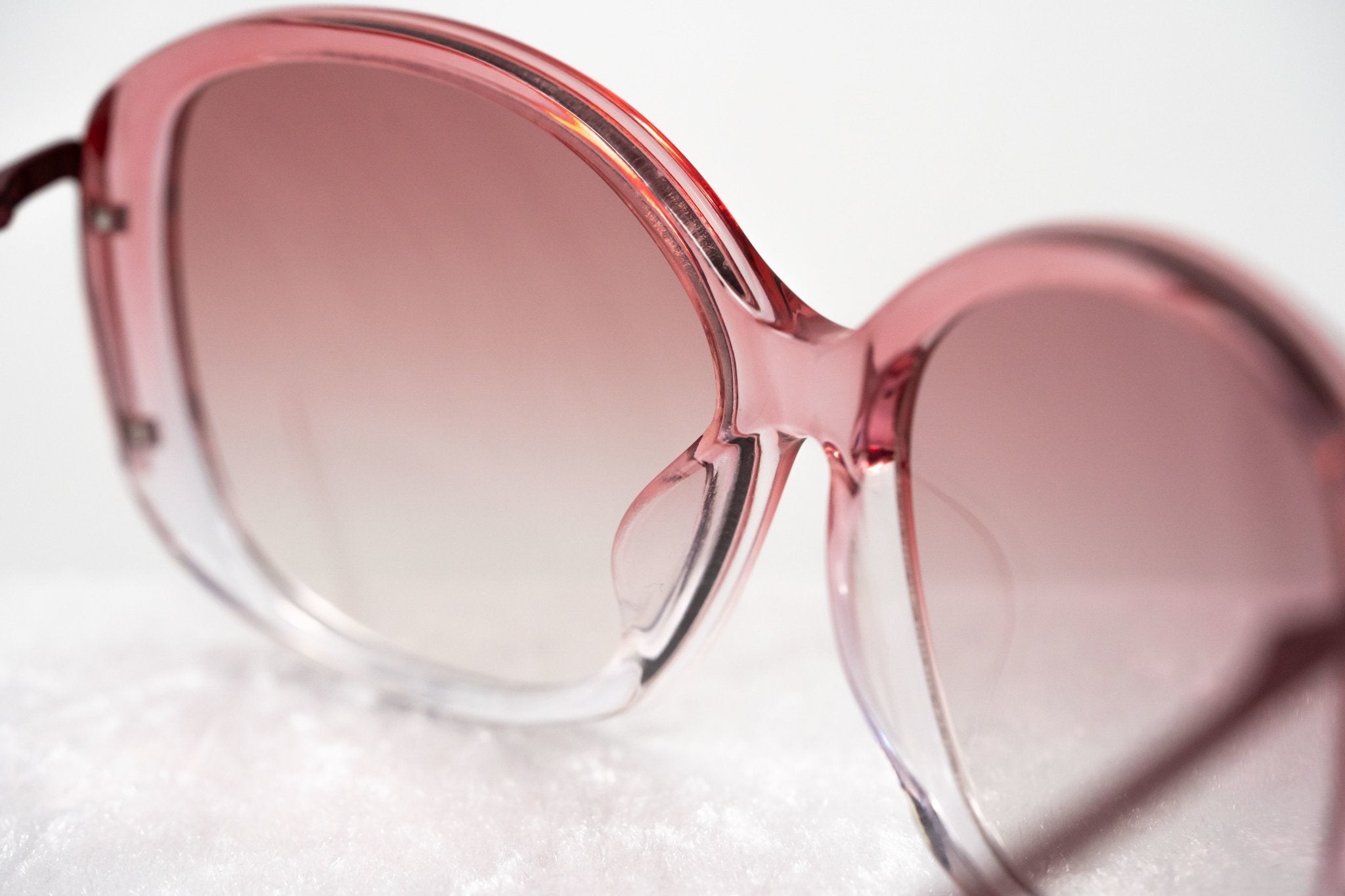 Prabal Gurung Sunglasses Oversized Female Pink to Clear/Metallic Pink Frame Category 1 Pink Gradient Lenses PG23C5SUN - Watches & Crystals